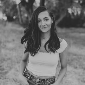 Meet your Posher, Lindsey